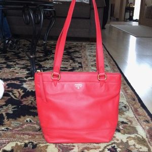 Red Fossil Shoulder Bag